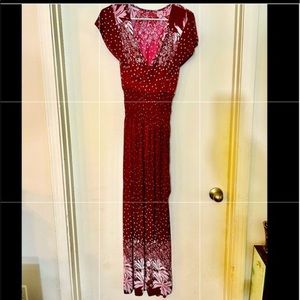 🔴6/$26🔴Deep red short sleeve maxi dress​